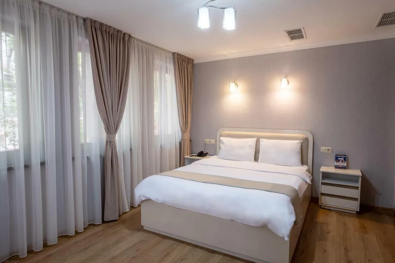 Sama Grand Hotel Luna Tbilisi