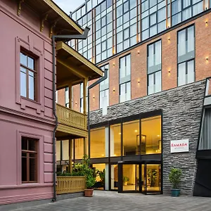 Hotel Ramada By Wyndham Old, Tbilisi